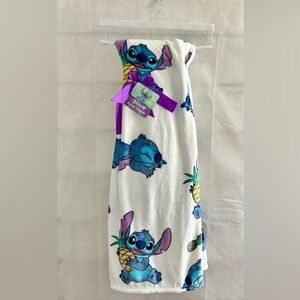 Stitch Pineapple Throw Blanket